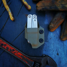 Load image into Gallery viewer, durable holster for leatherman sidekick