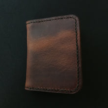 Load image into Gallery viewer, Celtic Leather classic EDC wallet (Pull-up brown leather with olive canvas liner)