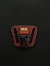 Load image into Gallery viewer, Baobab leather key clip